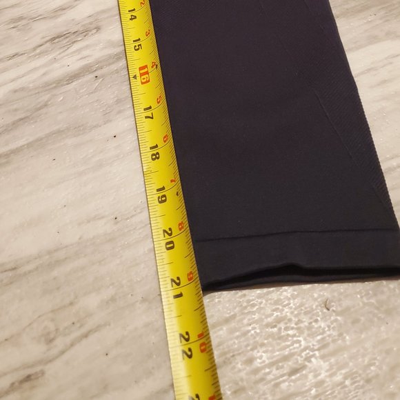 NWT Under Armour compression pant - Picture 4 of 12